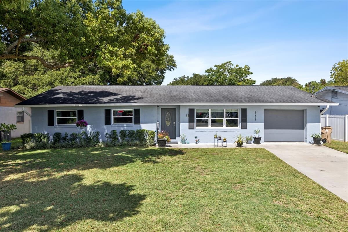 27821 LOIS DRIVE — photo 3 of 50