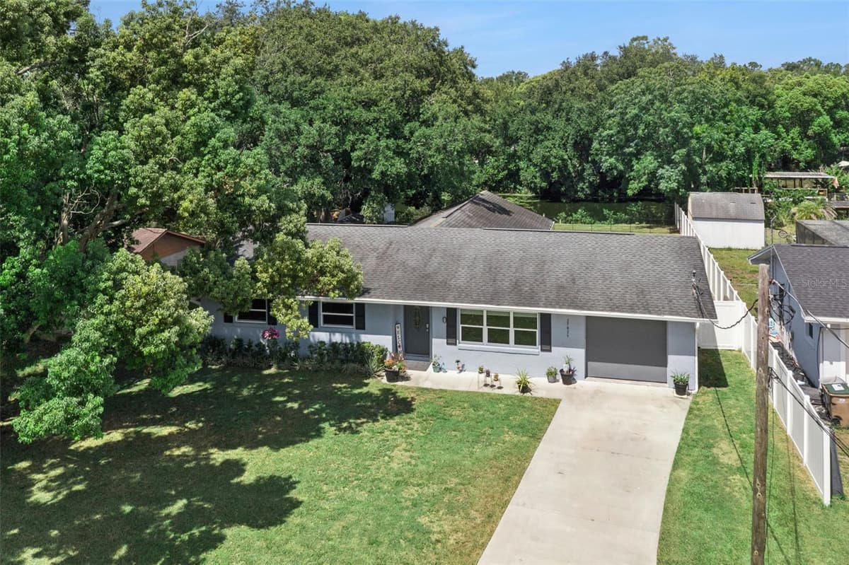 27821 LOIS DRIVE — photo 37 of 50