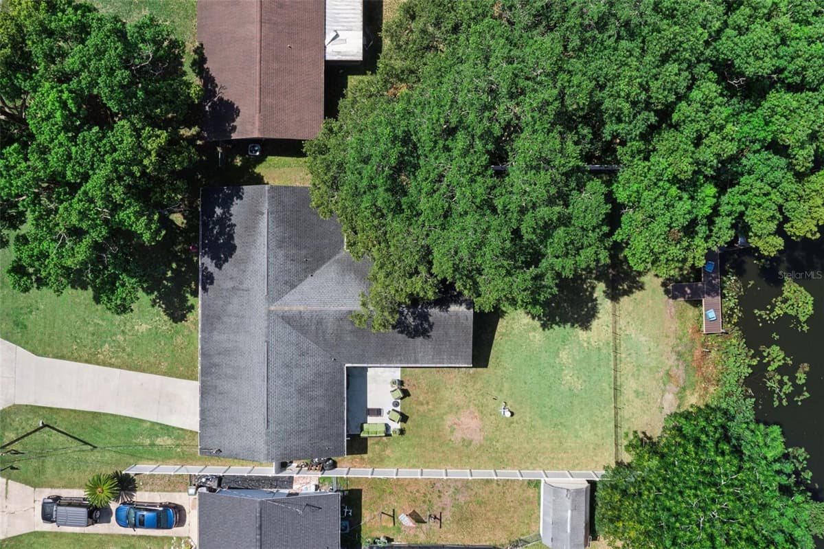 27821 LOIS DRIVE — photo 38 of 50