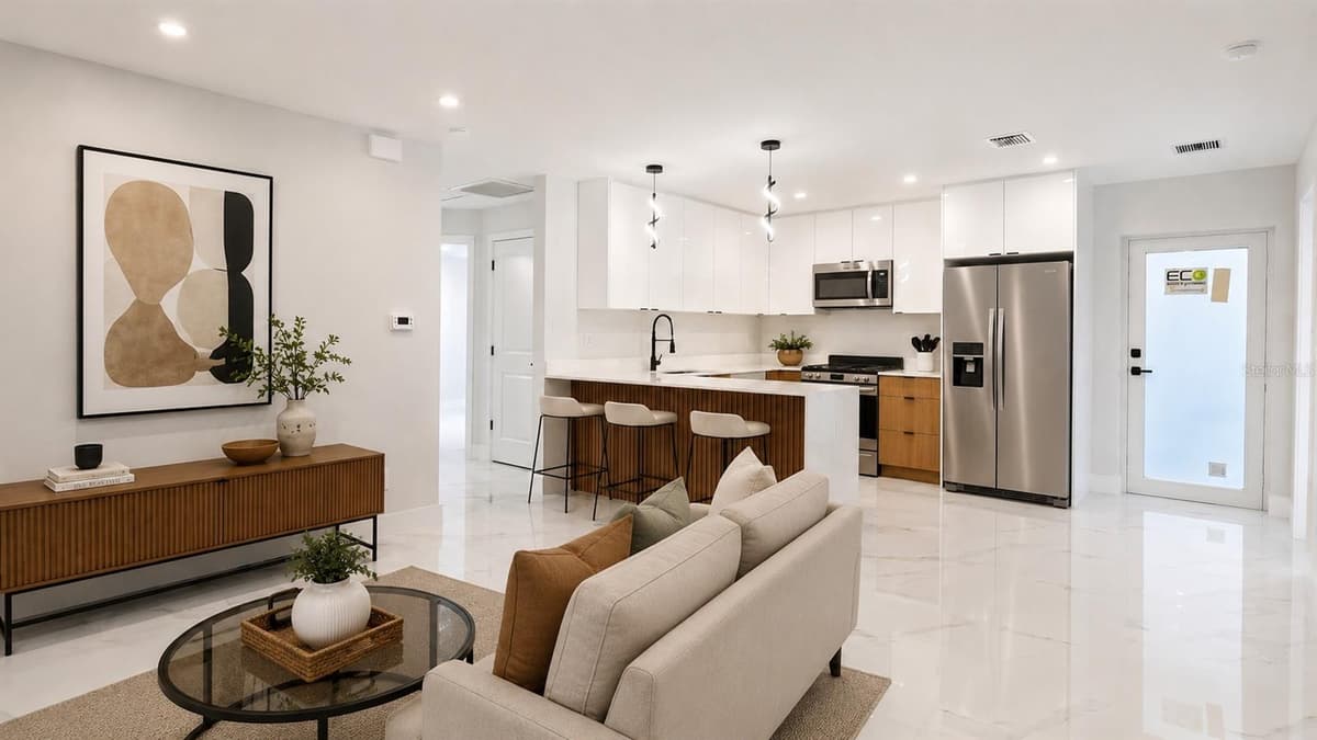 729 ANACONDA AVENUE — photo 4 of 33