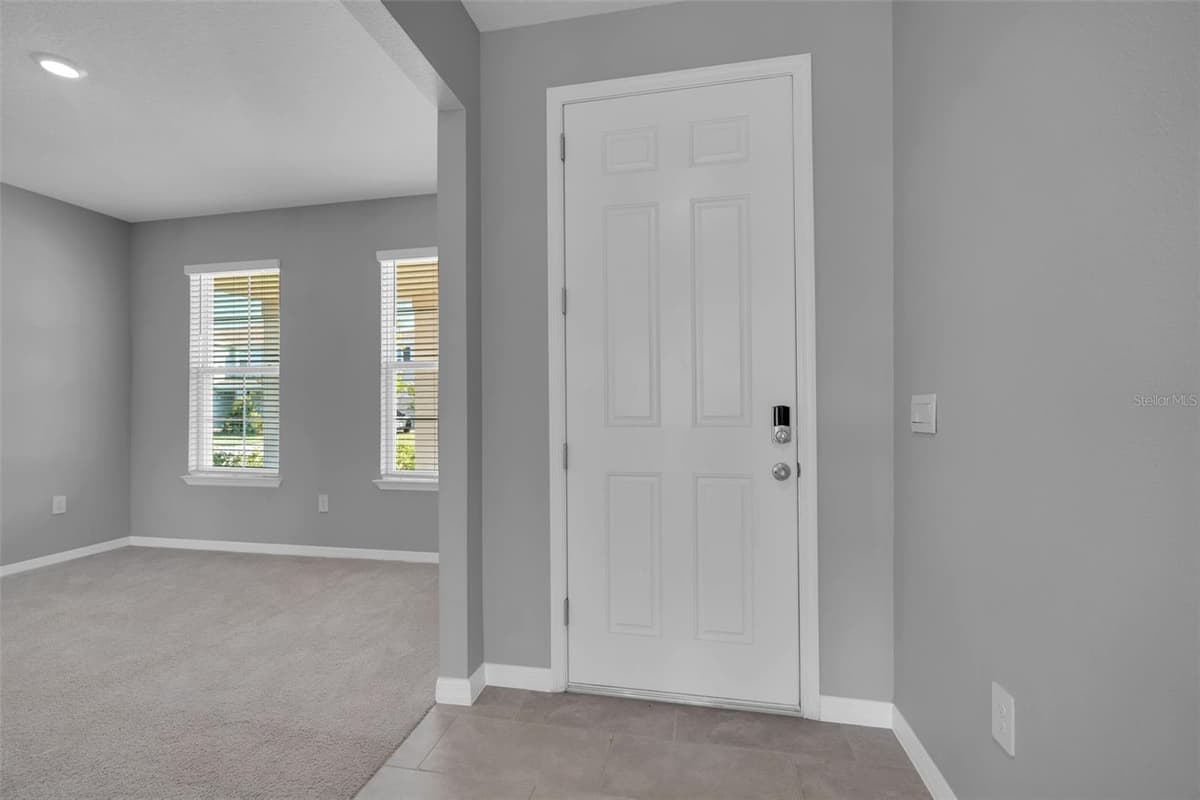 5748 WOODLAND SAGE DRIVE — photo 4 of 76