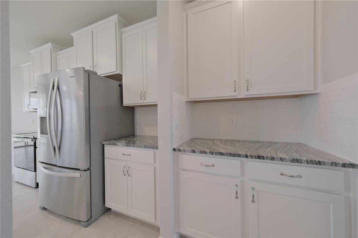 5748 WOODLAND SAGE DRIVE — photo 14 of 55