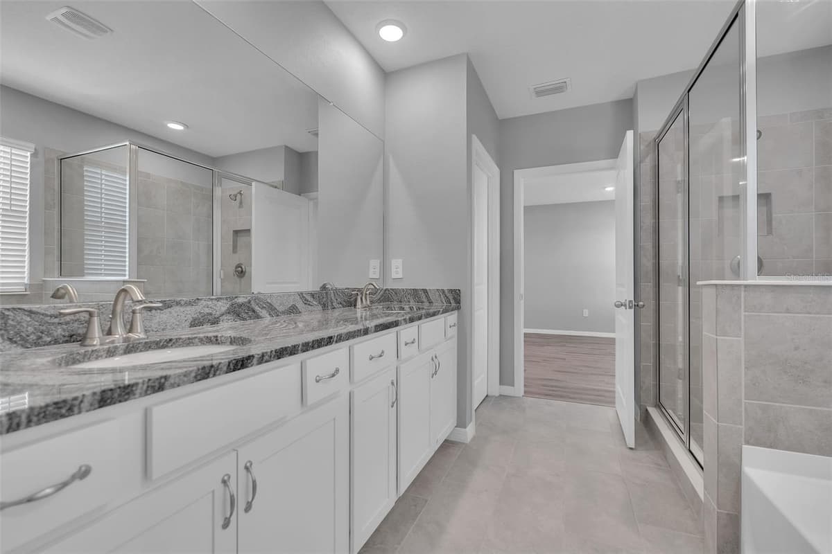5748 WOODLAND SAGE DRIVE — photo 34 of 76