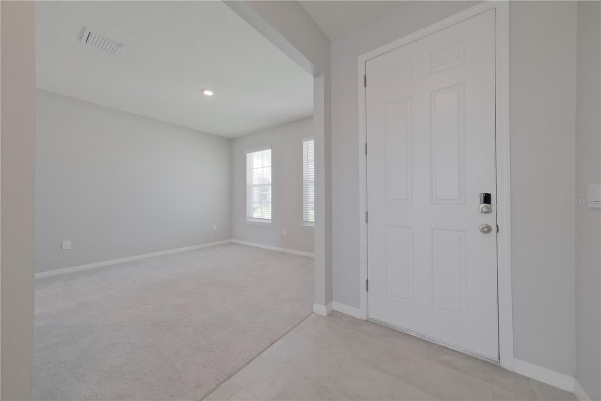 5748 WOODLAND SAGE DRIVE — photo 4 of 55