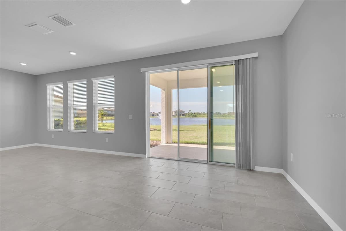 5748 WOODLAND SAGE DRIVE — photo 19 of 76