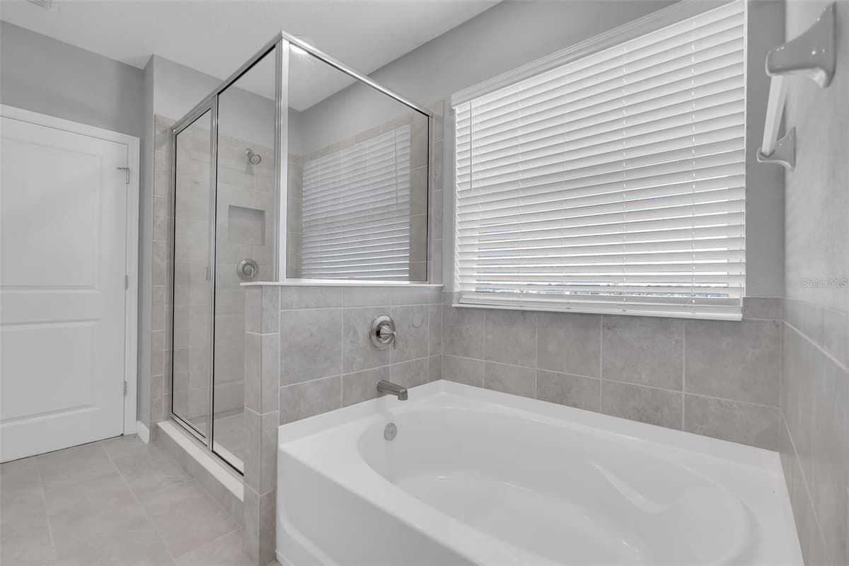 5748 WOODLAND SAGE DRIVE — photo 37 of 76