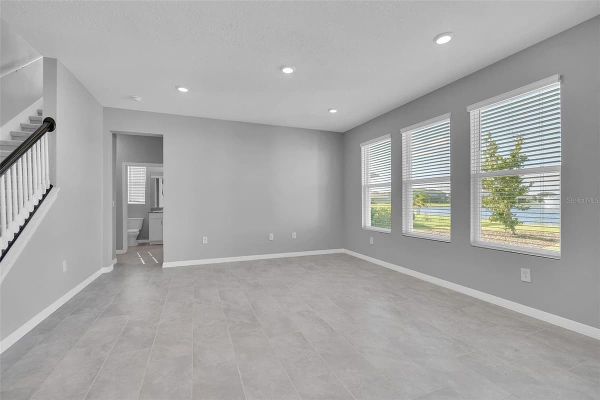 5748 WOODLAND SAGE DRIVE — photo 18 of 76