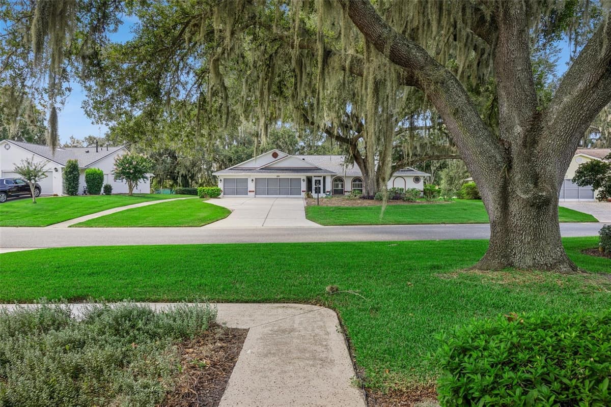 5606 ROSEWALL CIRCLE — photo 5 of 65