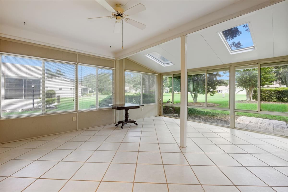 5606 ROSEWALL CIRCLE — photo 18 of 65
