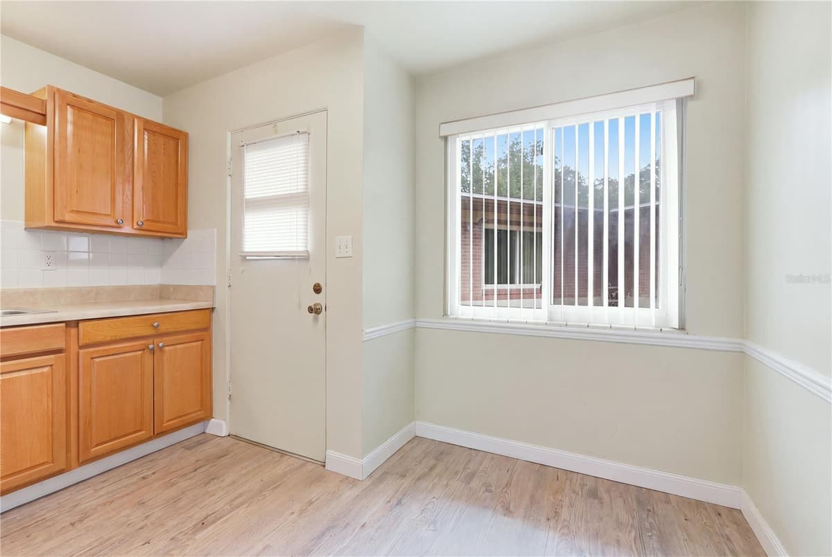 642 HARWOOD STREET — photo 84 of 98