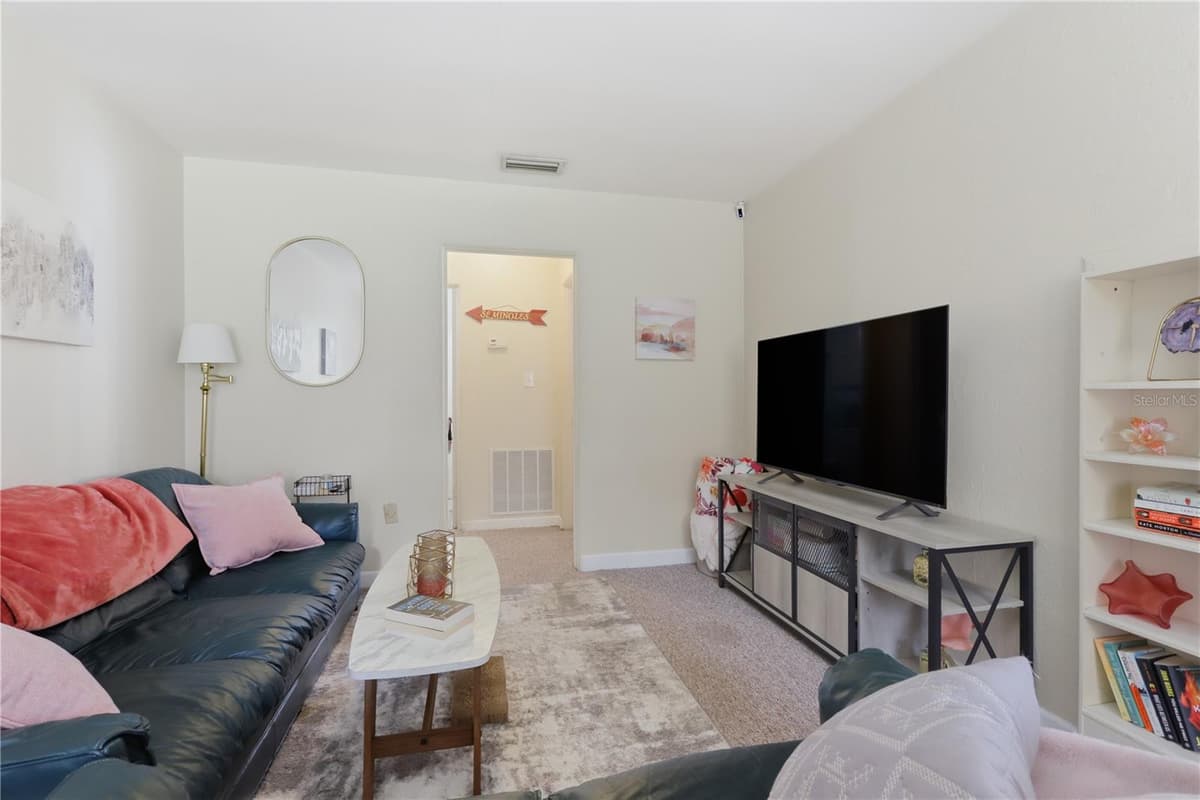 642 HARWOOD STREET — photo 58 of 98