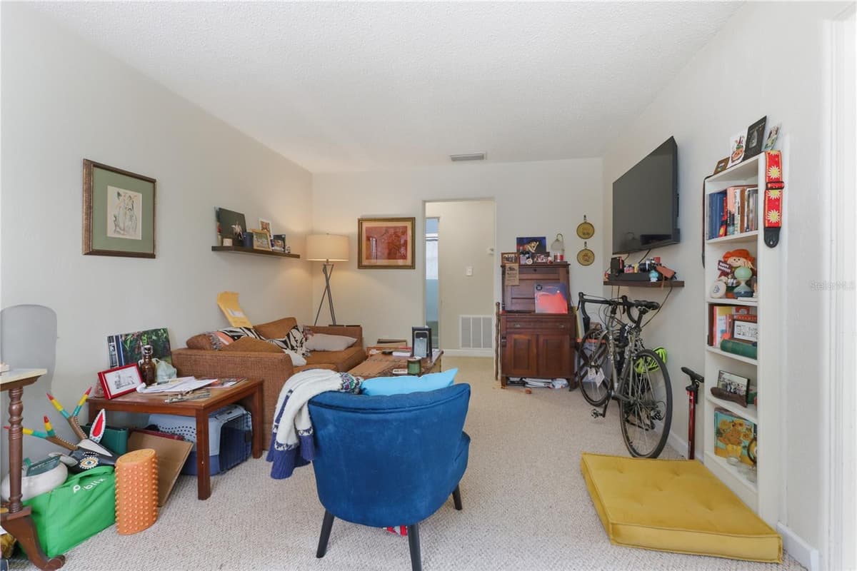 642 HARWOOD STREET — photo 73 of 98