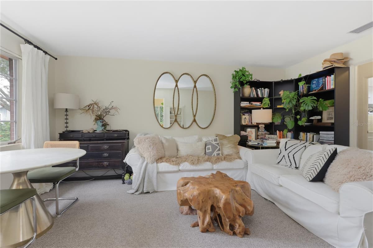 642 HARWOOD STREET — photo 32 of 98