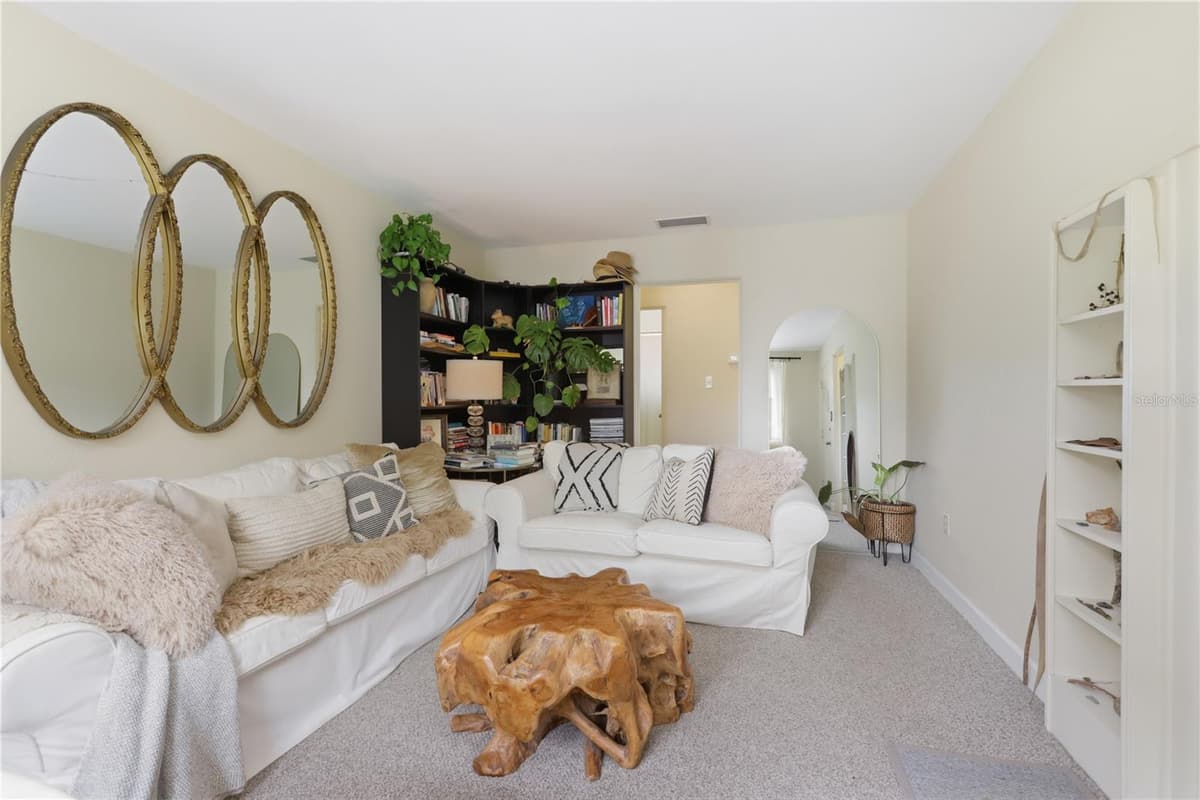 642 HARWOOD STREET — photo 39 of 98