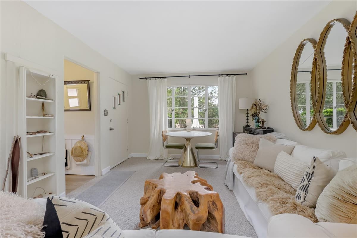 642 HARWOOD STREET — photo 38 of 98