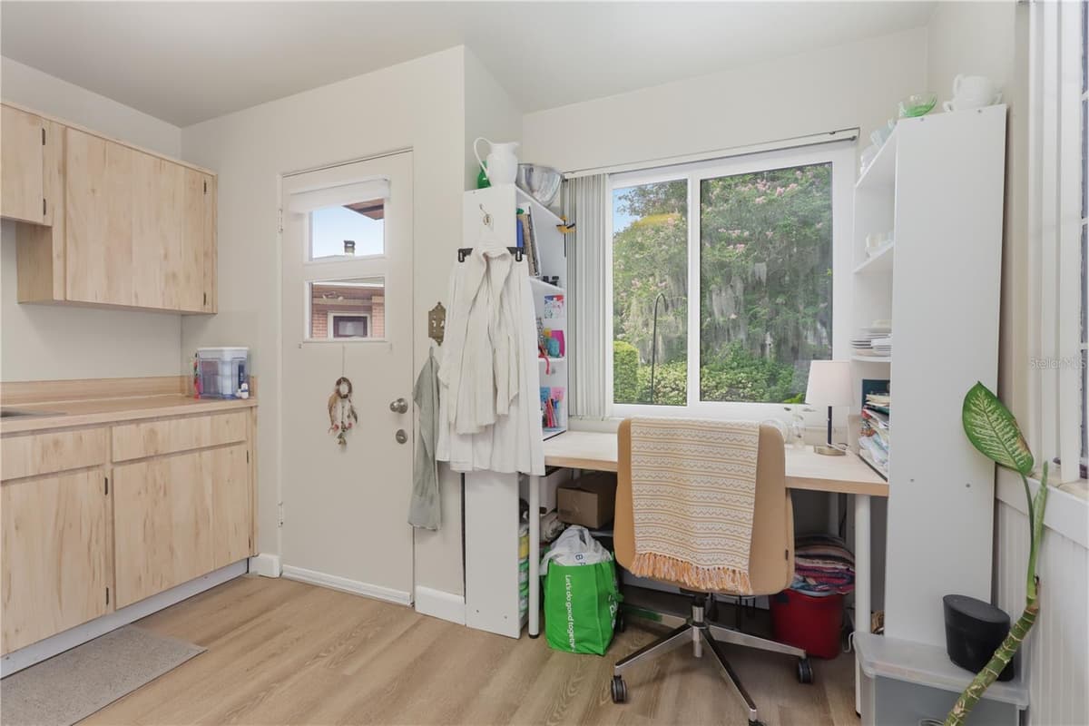 642 HARWOOD STREET — photo 44 of 98