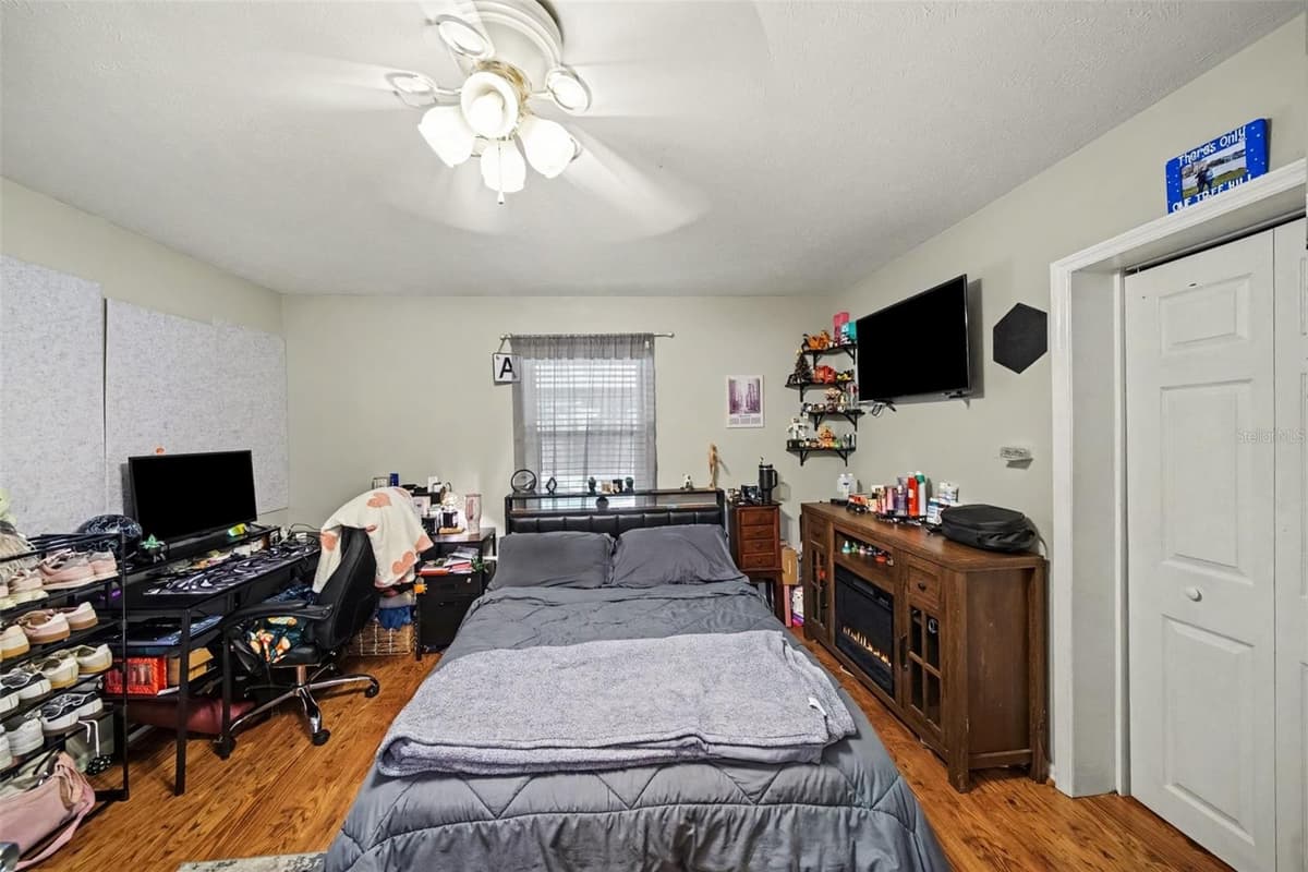 206 JACOB RYAN COURT — photo 12 of 20
