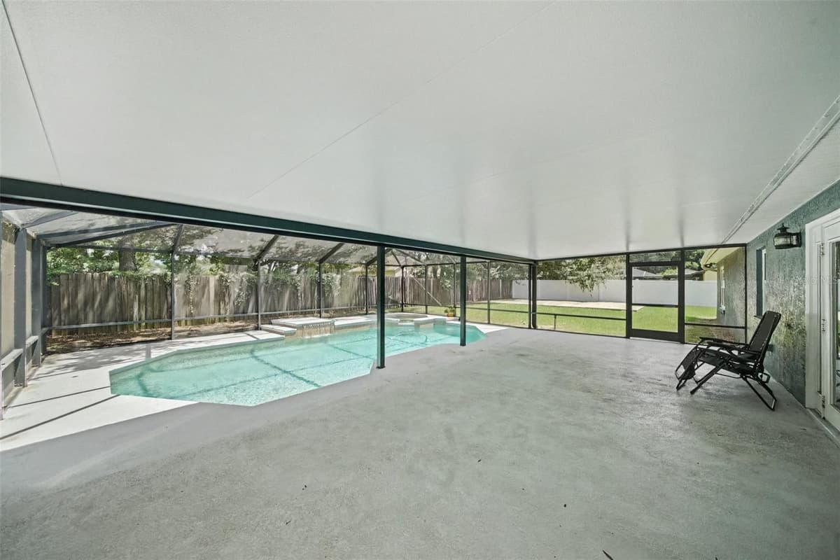 206 JACOB RYAN COURT — photo 17 of 20