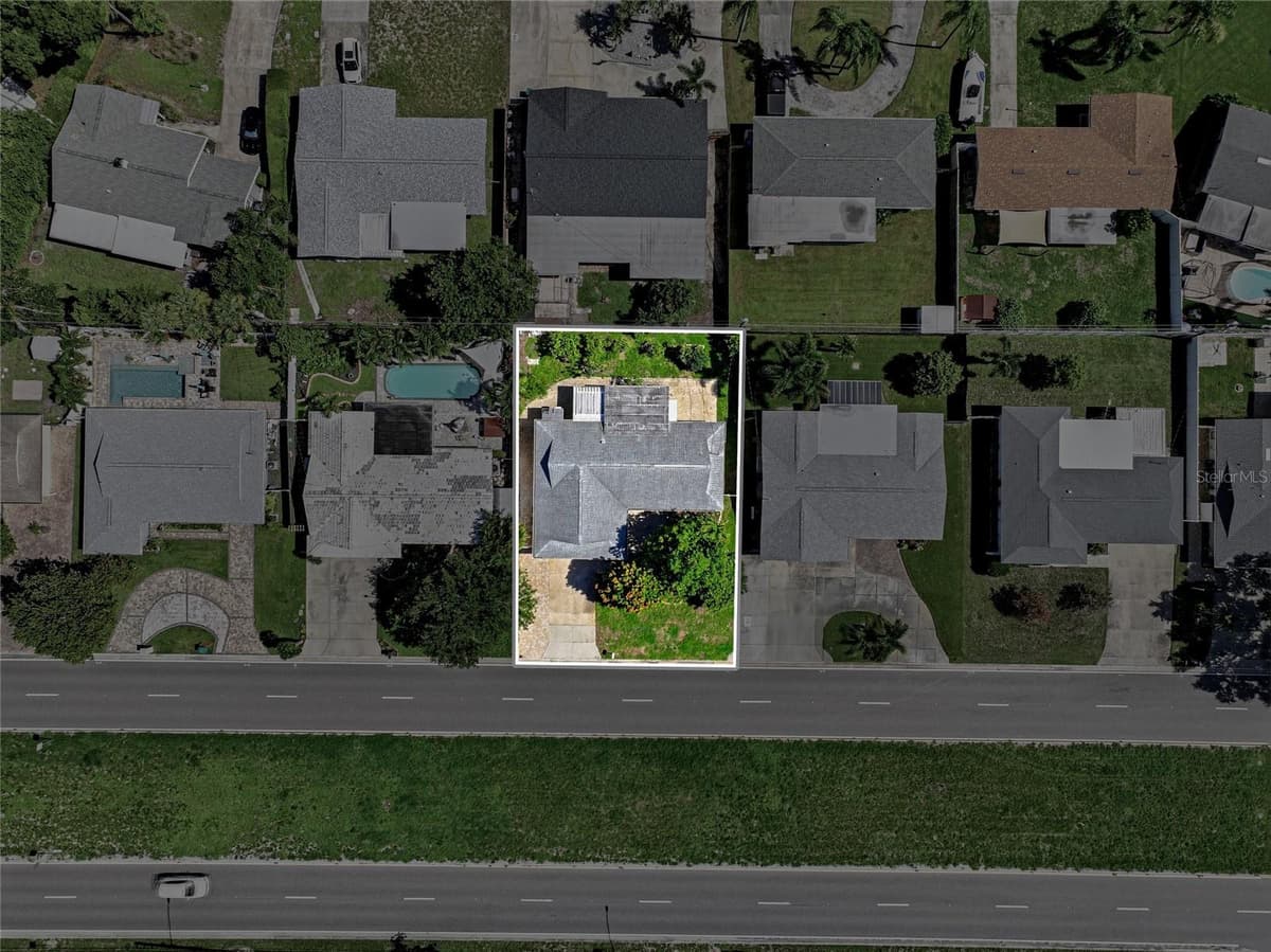 14233 102ND AVENUE — photo 47 of 55