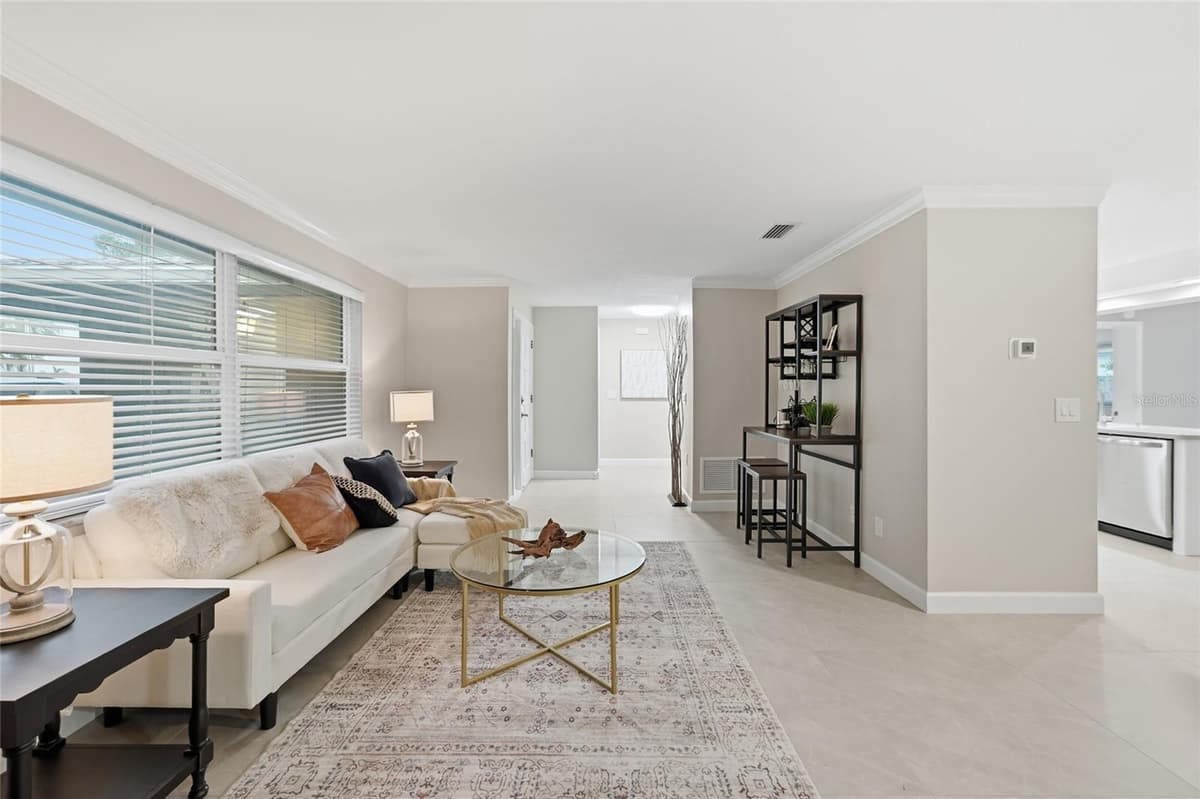 14233 102ND AVENUE — photo 9 of 55