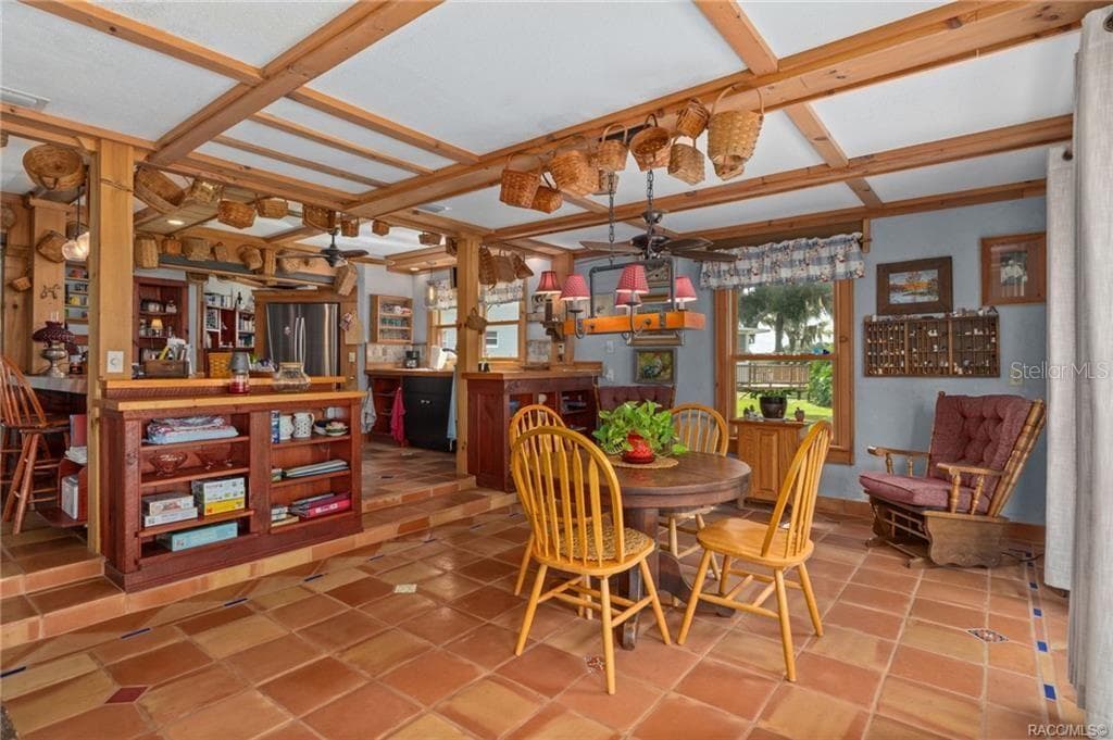8004 HALCYON ISLE COURT — photo 19 of 50