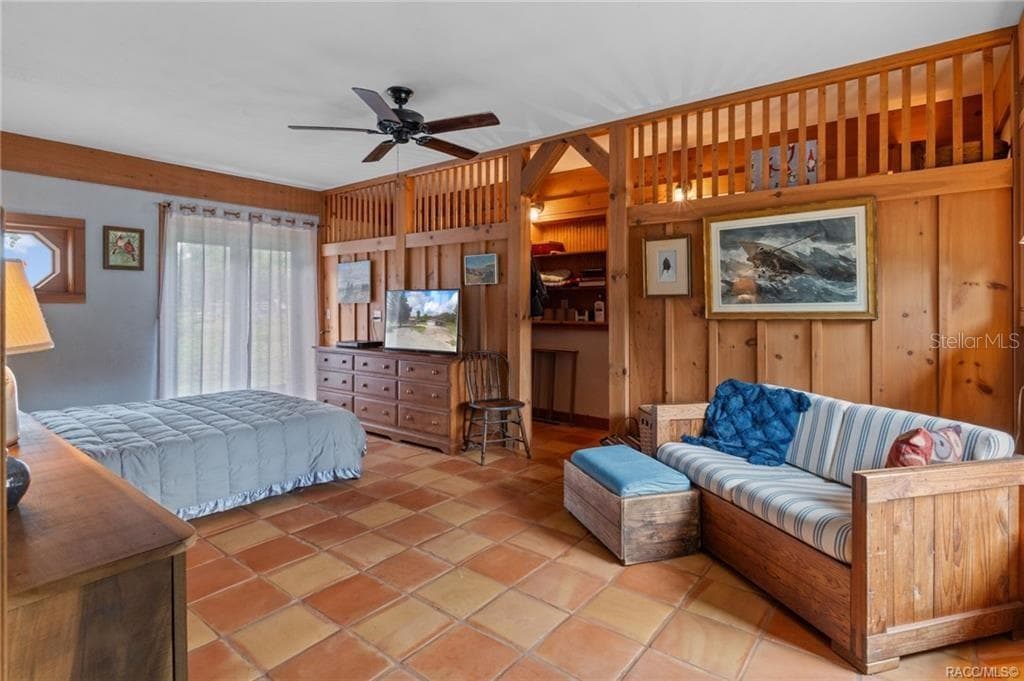8004 HALCYON ISLE COURT — photo 35 of 50
