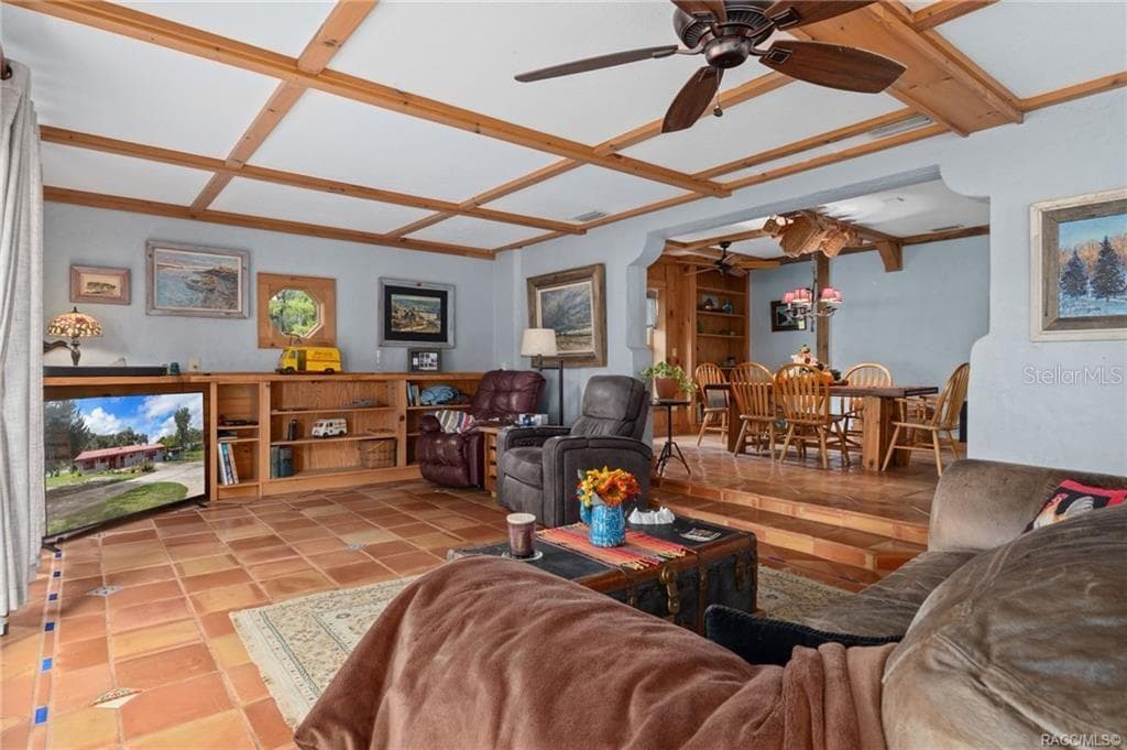8004 HALCYON ISLE COURT — photo 17 of 50