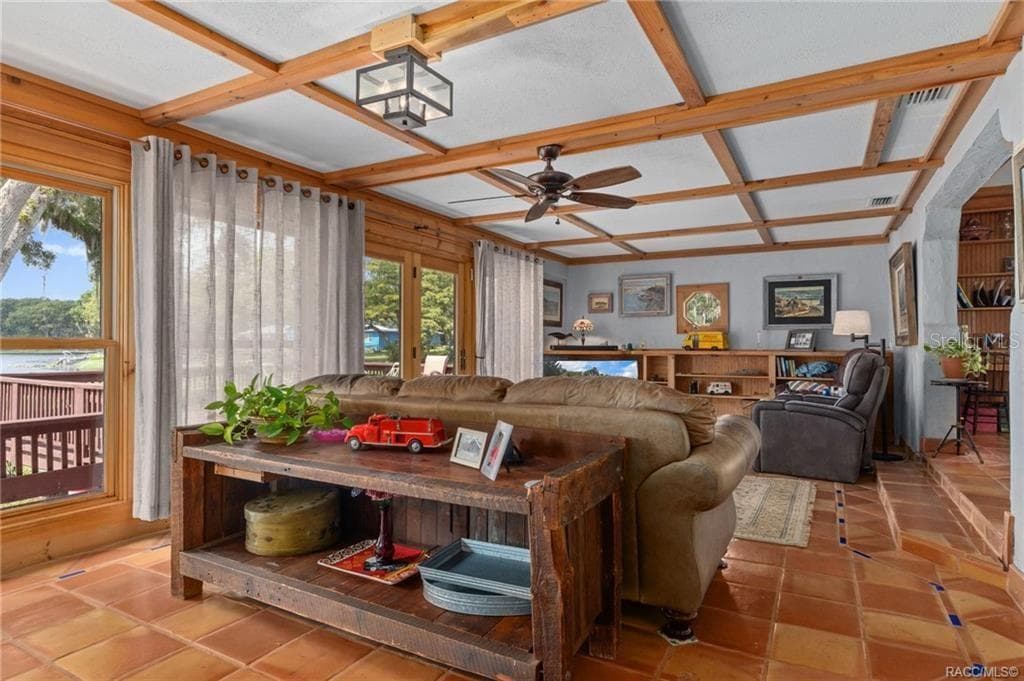 8004 HALCYON ISLE COURT — photo 15 of 50
