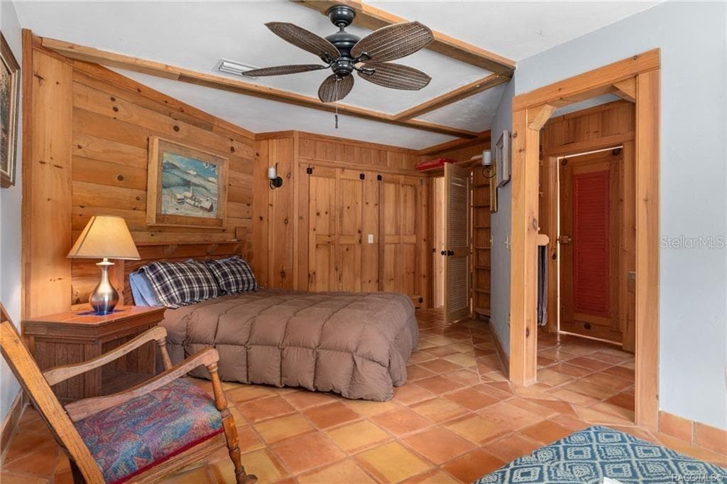 8004 HALCYON ISLE COURT — photo 27 of 50