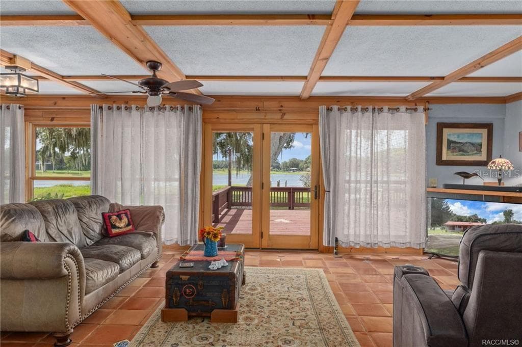 8004 HALCYON ISLE COURT — photo 16 of 50