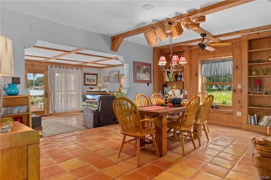 8004 HALCYON ISLE COURT — photo 13 of 50