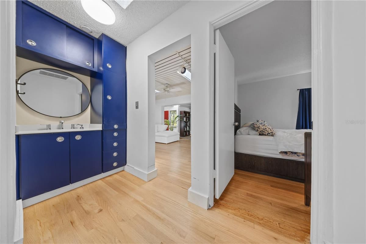 932 HYER AVENUE — photo 33 of 50