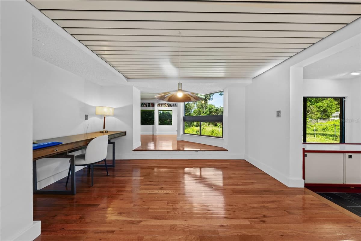 932 HYER AVENUE — photo 13 of 50