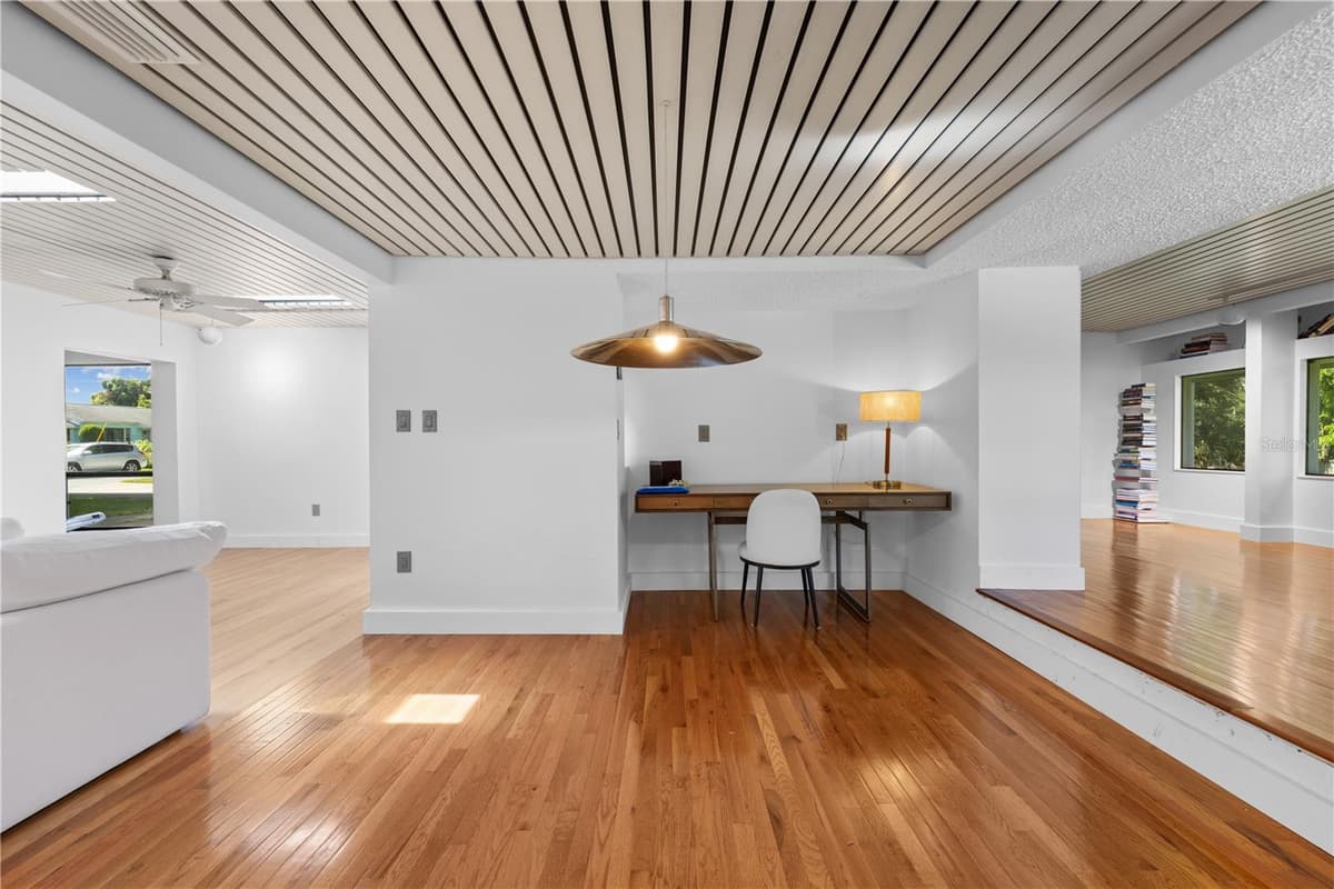 932 HYER AVENUE — photo 15 of 50