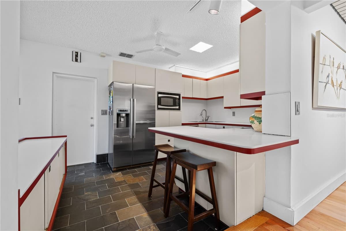 932 HYER AVENUE — photo 23 of 50