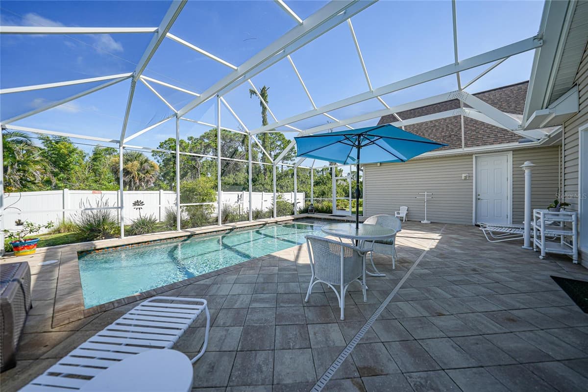 5219 GUAVA TERRACE — photo 34 of 63