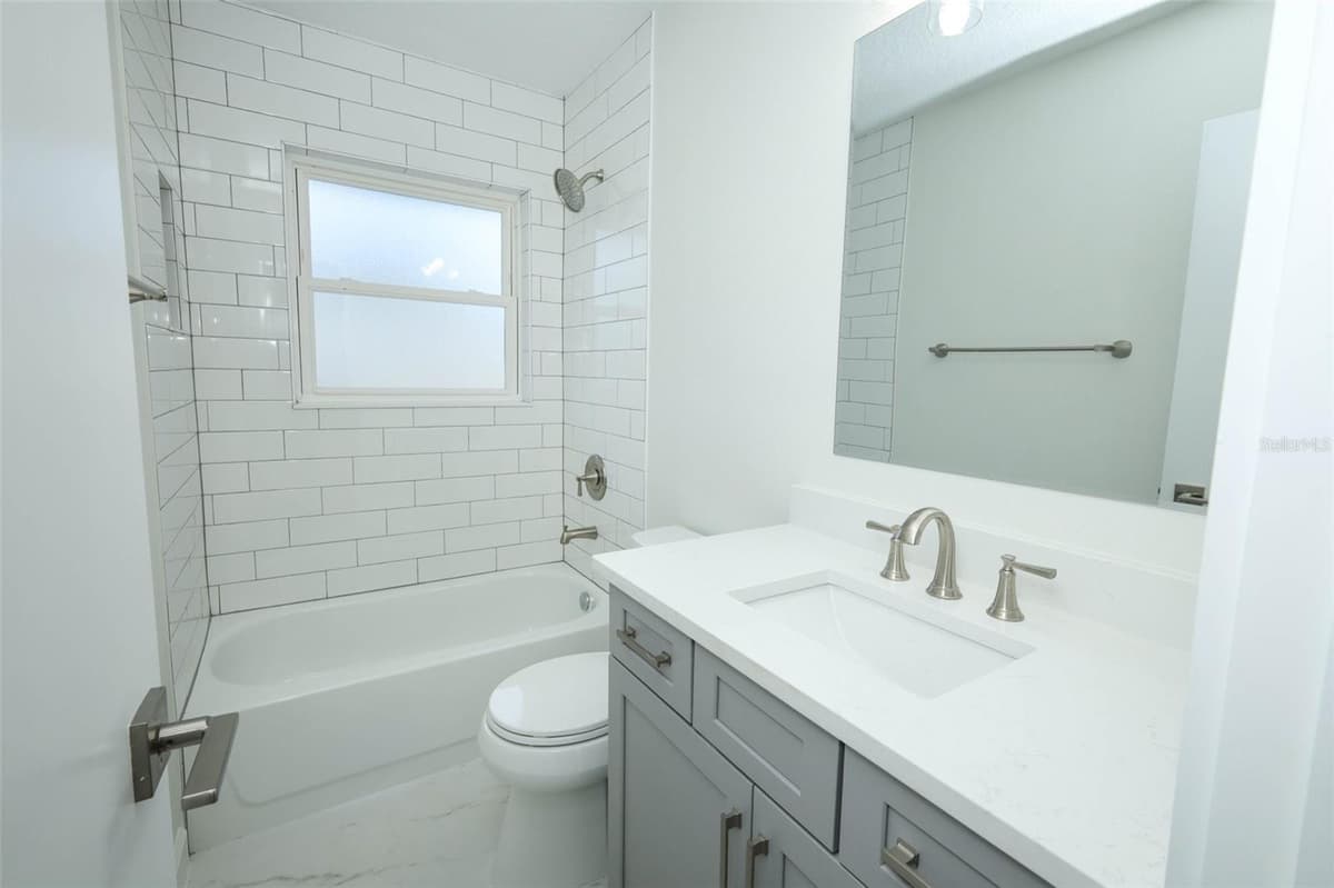 112 CLARK STREET — photo 19 of 29