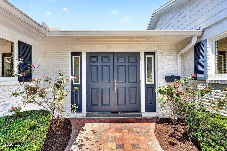 448 RIVERSIDE DRIVE — photo 6 of 29