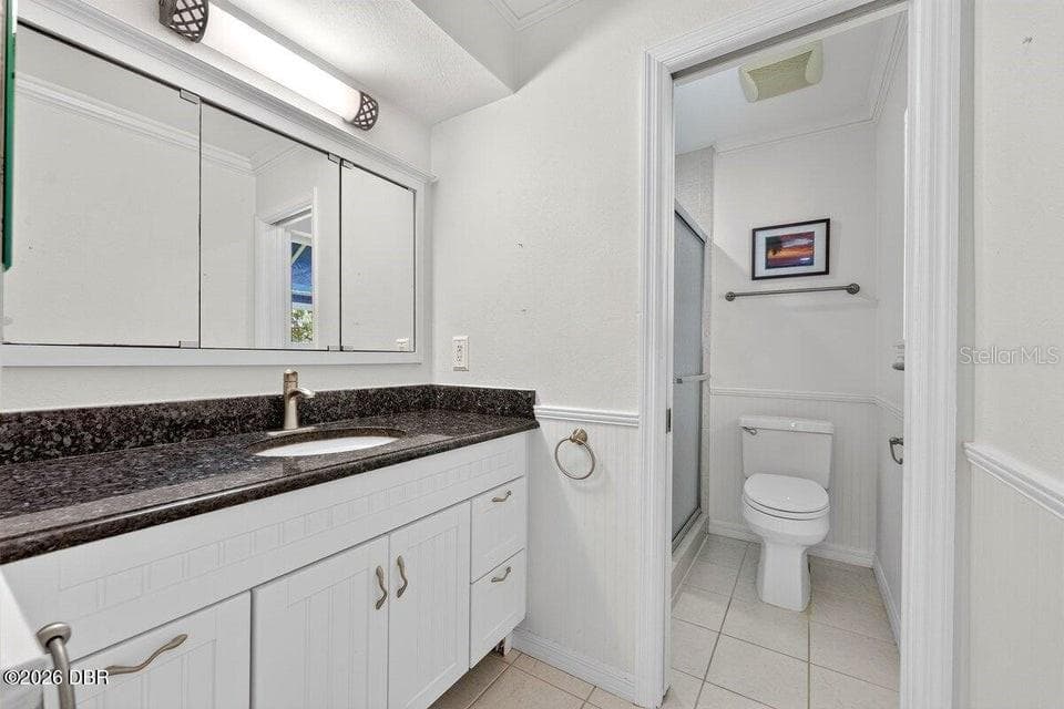 448 RIVERSIDE DRIVE — photo 16 of 29