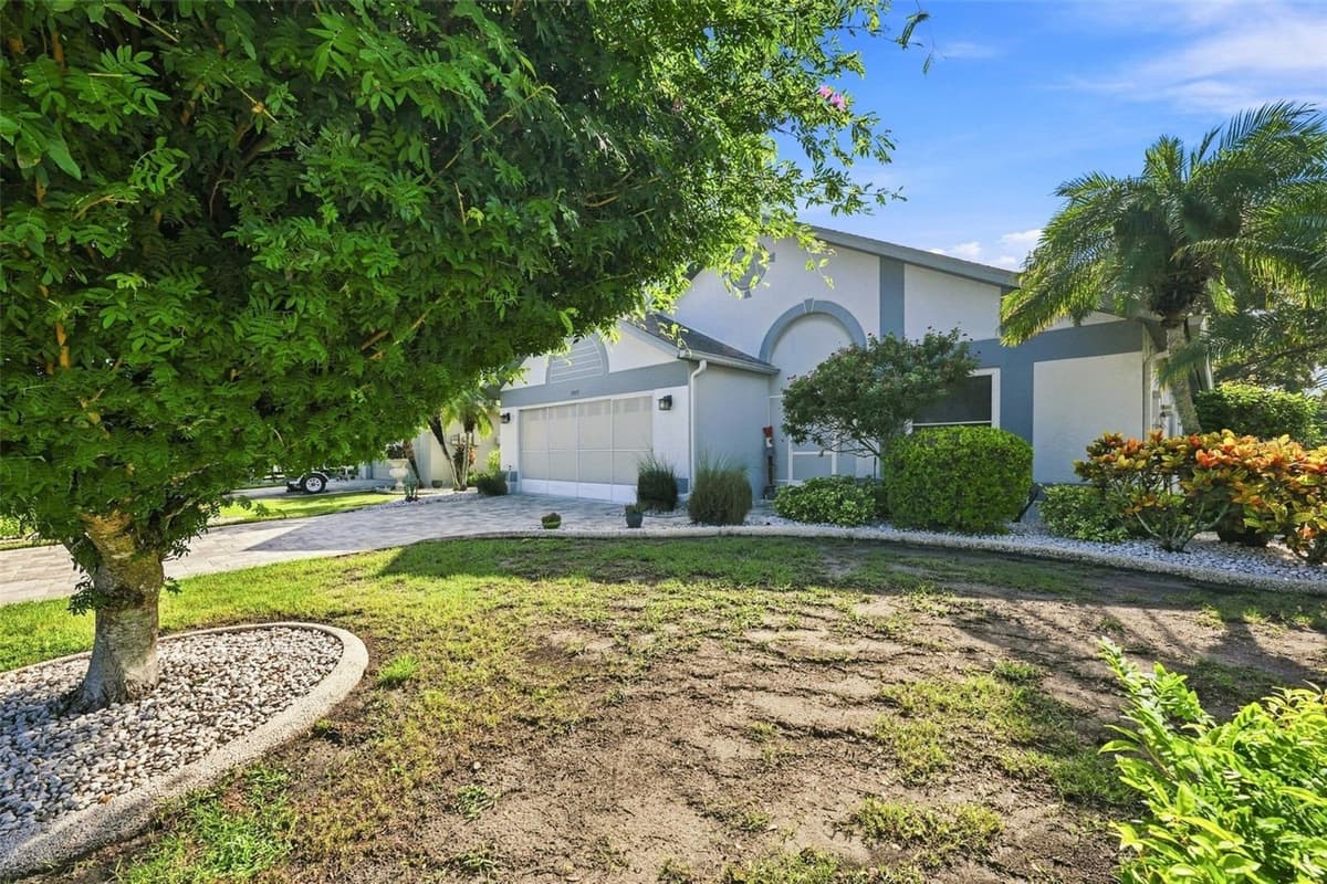 1807 DEL WEBB BOULEVARD — photo 48 of 48