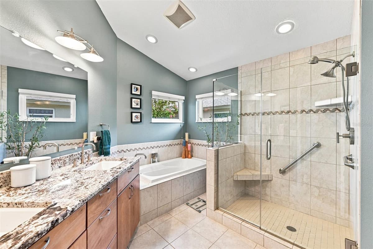 1807 DEL WEBB BOULEVARD — photo 29 of 48