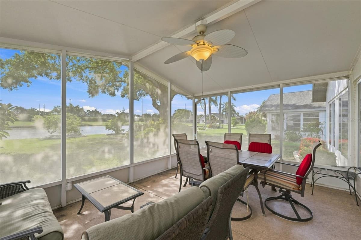 1807 DEL WEBB BOULEVARD — photo 38 of 48