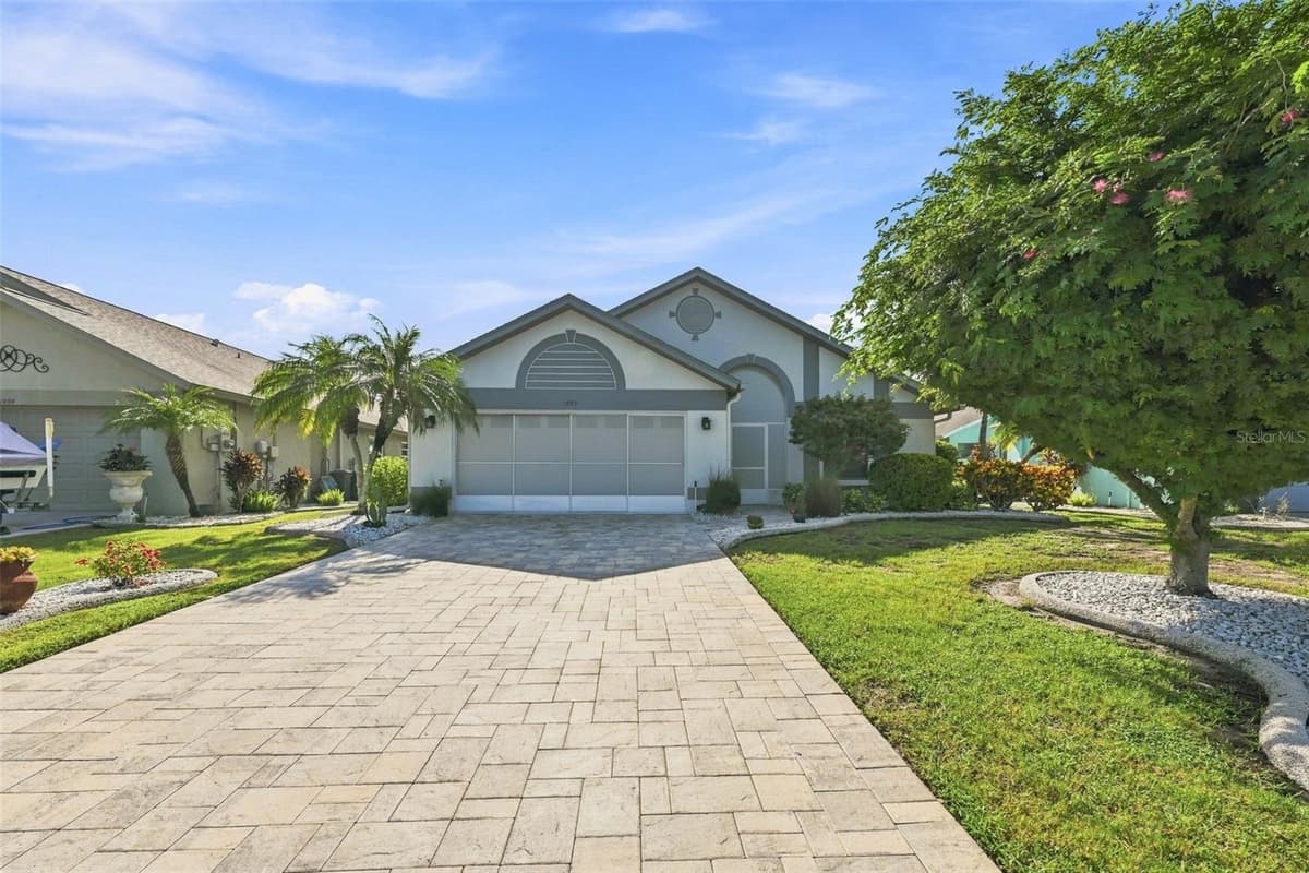 1807 DEL WEBB BOULEVARD — photo 6 of 48