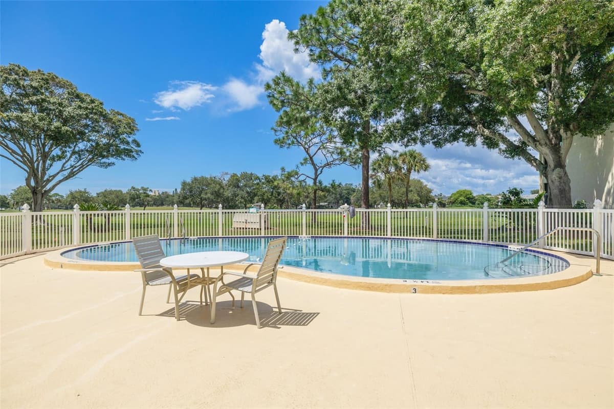 700 STARKEY ROAD — photo 30 of 34