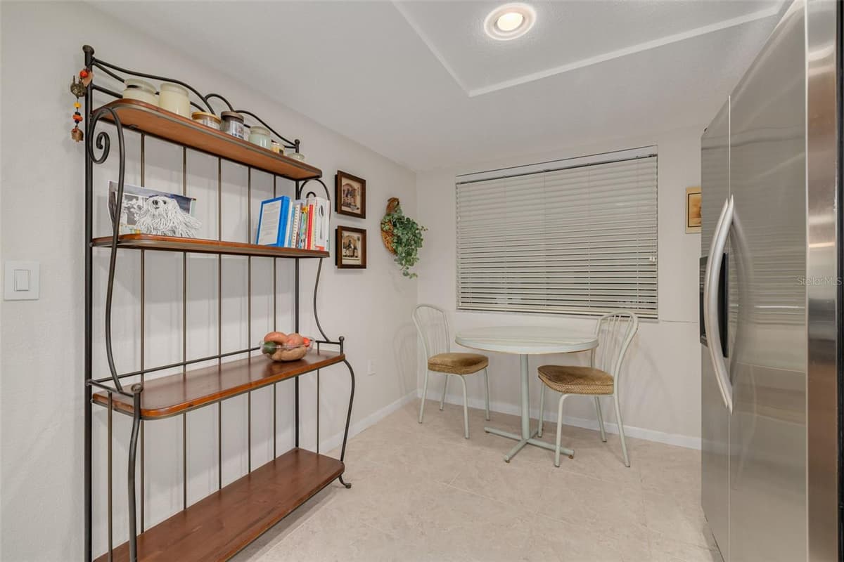 700 STARKEY ROAD — photo 16 of 34