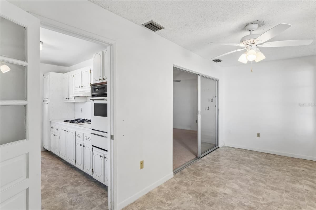 5530 80TH STREET — photo 30 of 45