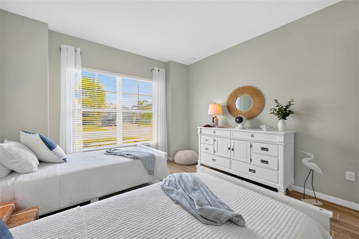 25043 GOLDEN FERN DRIVE — photo 39 of 77