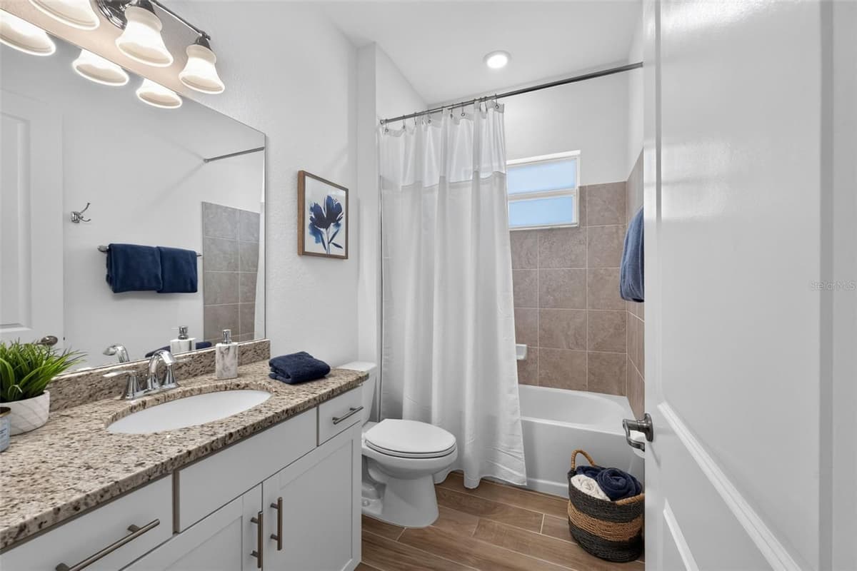 25043 GOLDEN FERN DRIVE — photo 40 of 77