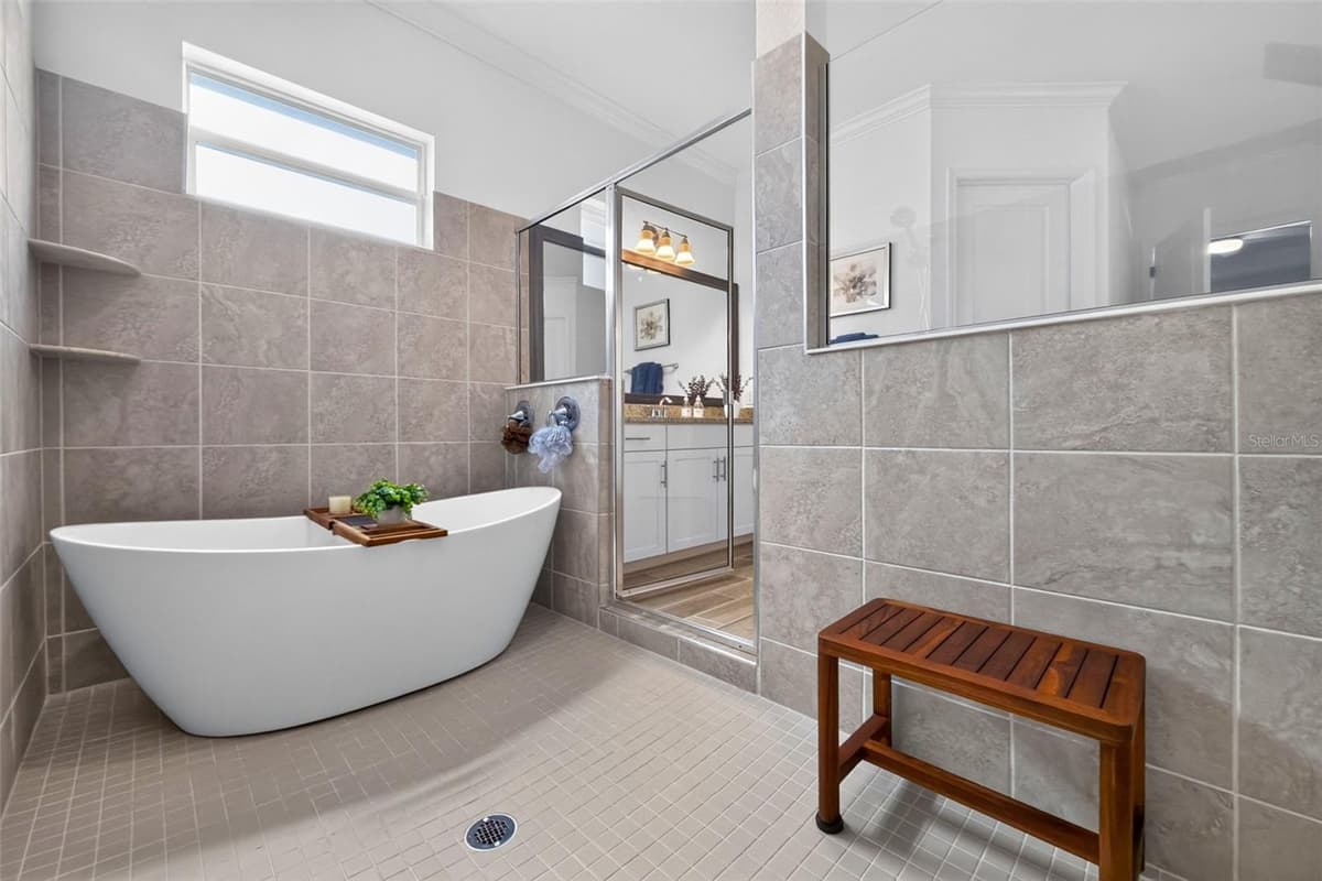 25043 GOLDEN FERN DRIVE — photo 28 of 77