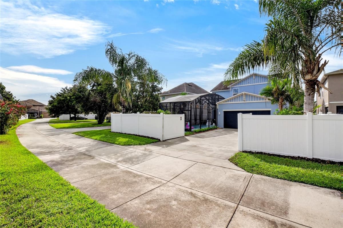 14735 SNOWY EGRET STREET — photo 42 of 54